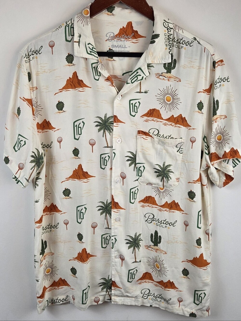 Barstool Sports Shirt Mens Small Multicolor Short Sleeve Button Up All Viscose